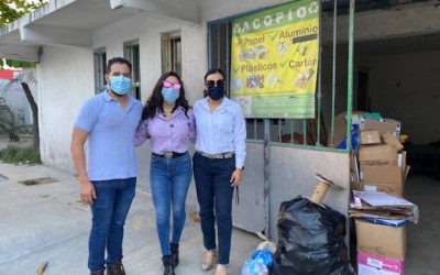 Entrega de materiales para reciclar a la organización “Unidos hoy por un Ecosistema Sustentable”